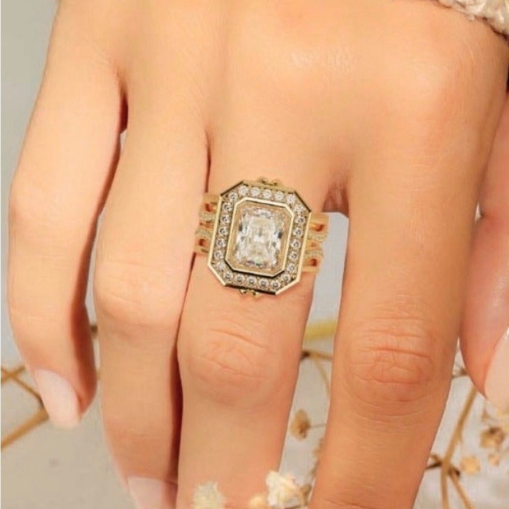 Gold Tone Rectangular Clear Stone Halo Ring Vintage Inspired (R8)
